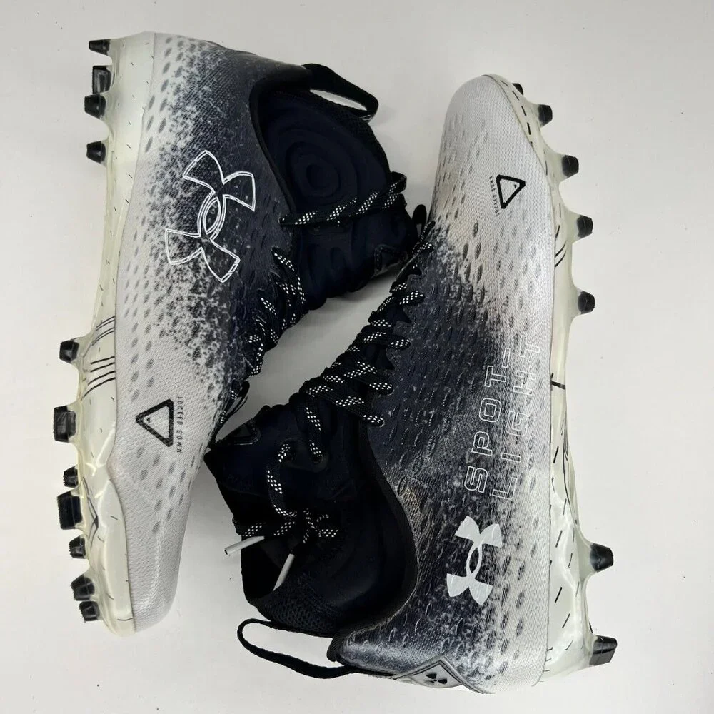 Under Armour Mens 3025082-001 Black Spotlight Lux MC 2.0 Size 12 Football Cleats